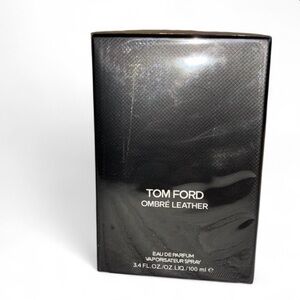 TOM FORD Ombré Leather EDP
100% Authentic
100ml / 3.4oz